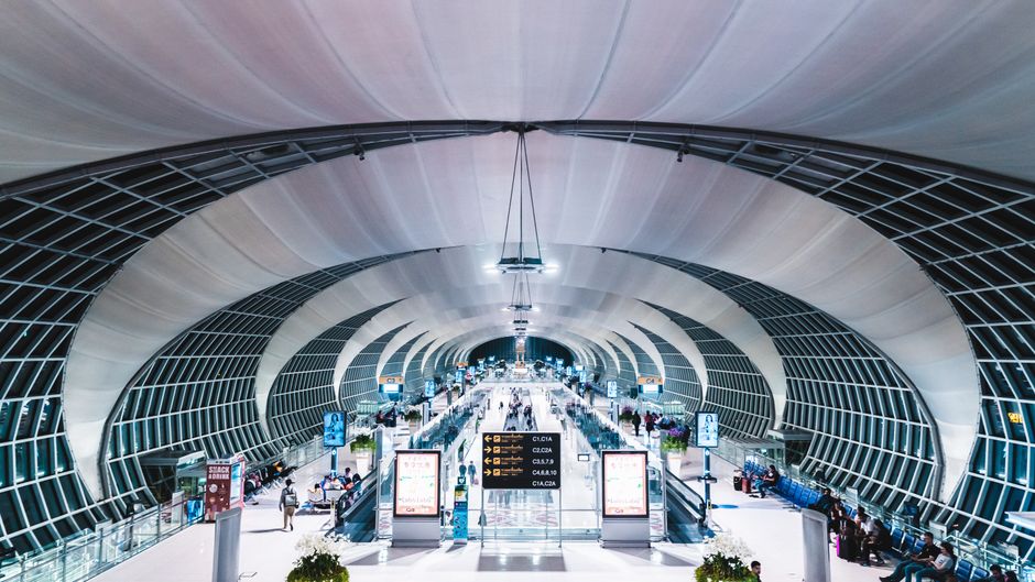 From WeWork Perks to Airport Lounges: How Revolut Is Reshaping What Premium Really Means